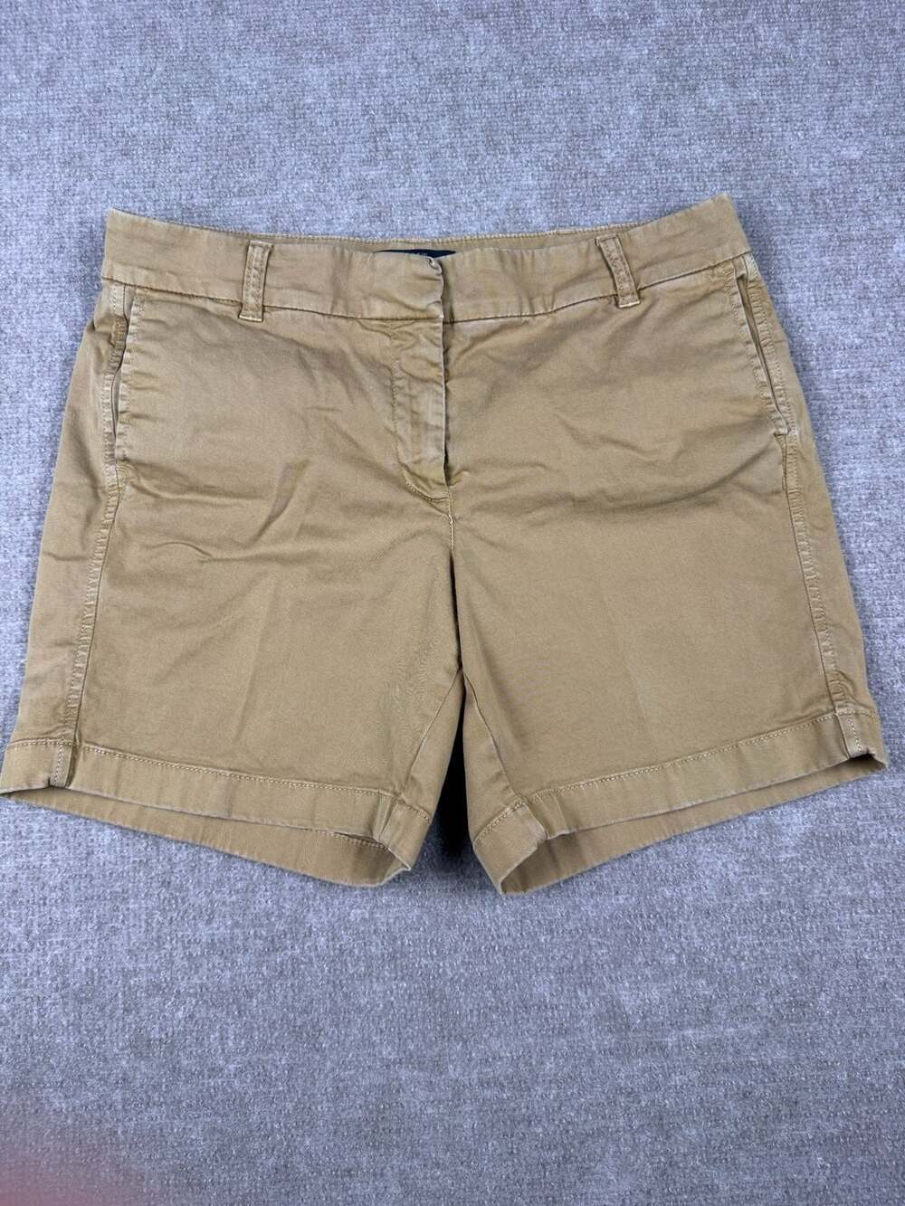 J.Crew Women's Mid-Rise Cotton Stretch Chino Shorts summer preppy casual Sz 8
